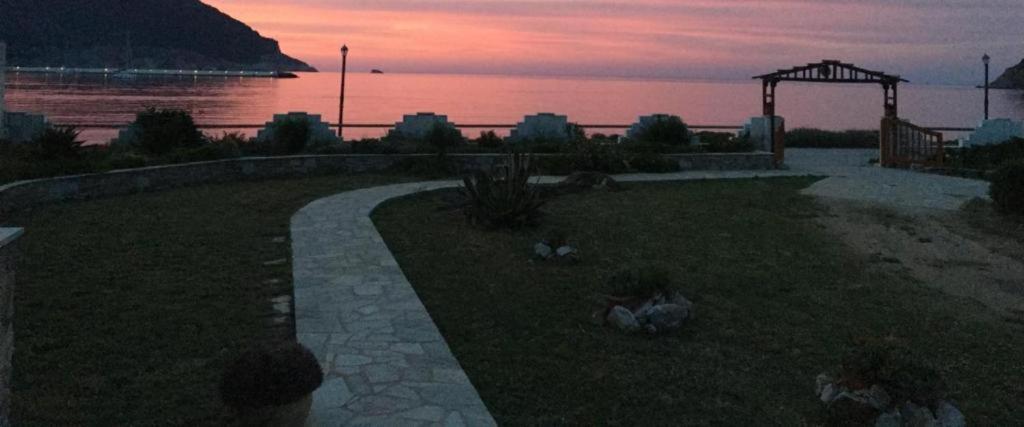 Del Sol Skopelos מראה חיצוני תמונה